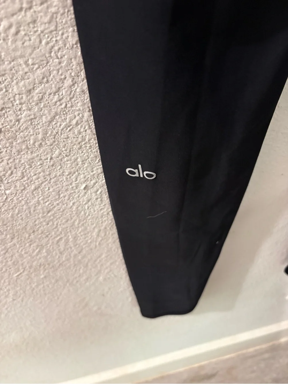 ALO Yoga Black Distressed High-Rise Leggings